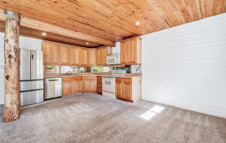 16 Sequoia Court Photo