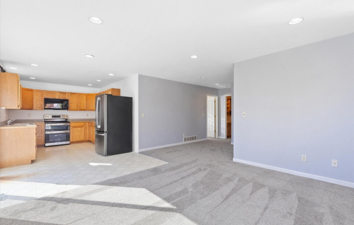 343 Vista Verde Drive Photo