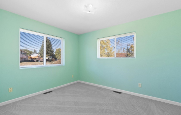 343 Vista Verde Drive Photo