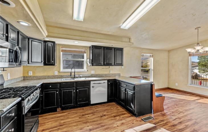 1360 Indian Trail Photo
