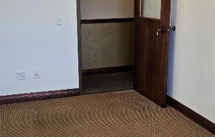 941 Lincoln Avenue Photo