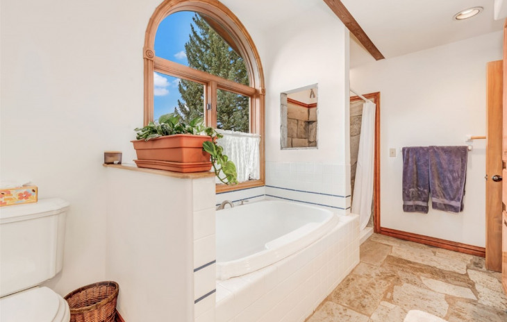 48 Maple Street Photo