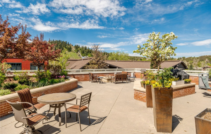700 Yampa Street Photo
