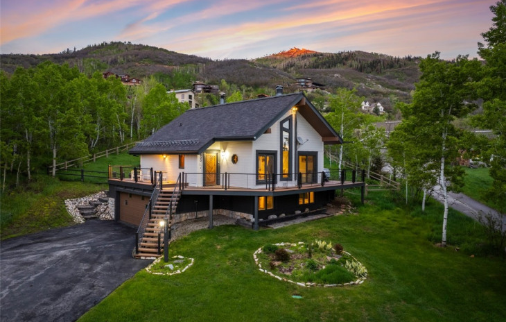 2800 Alpenglow Way Photo
