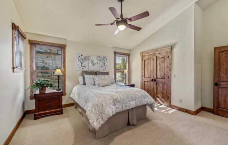 1138 Longview Circle Photo