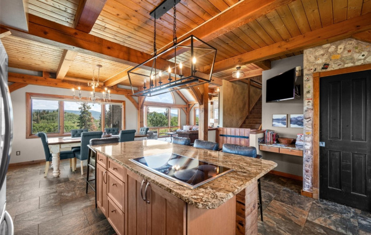 27925 Echo Valley Lane Photo