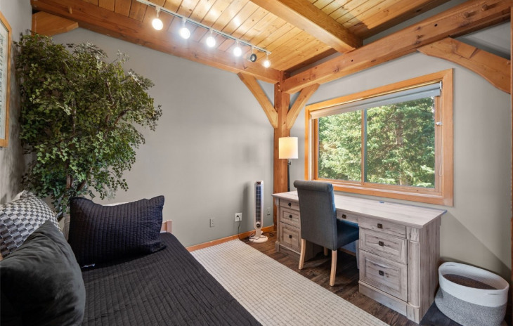 27925 Echo Valley Lane Photo
