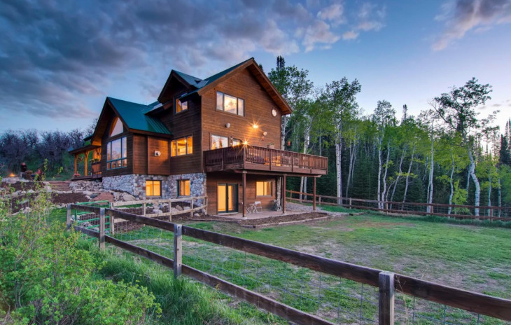 27925 Echo Valley Lane Photo