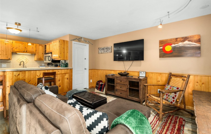 2275 Storm Meadows Drive Photo