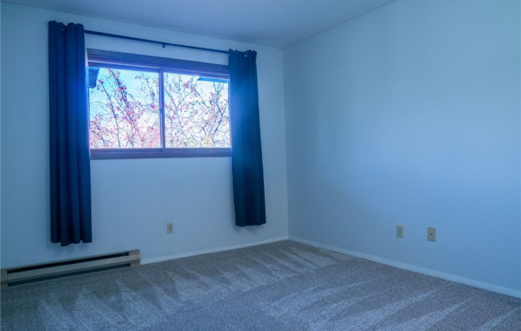 1380 Athens Plaza Photo