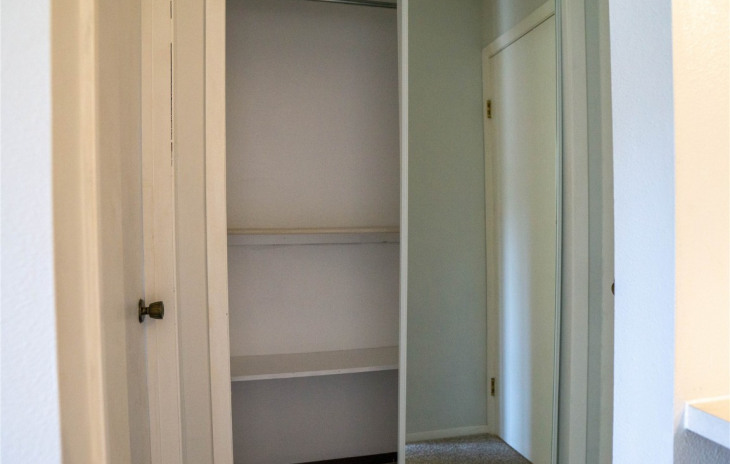 1380 Athens Plaza Photo