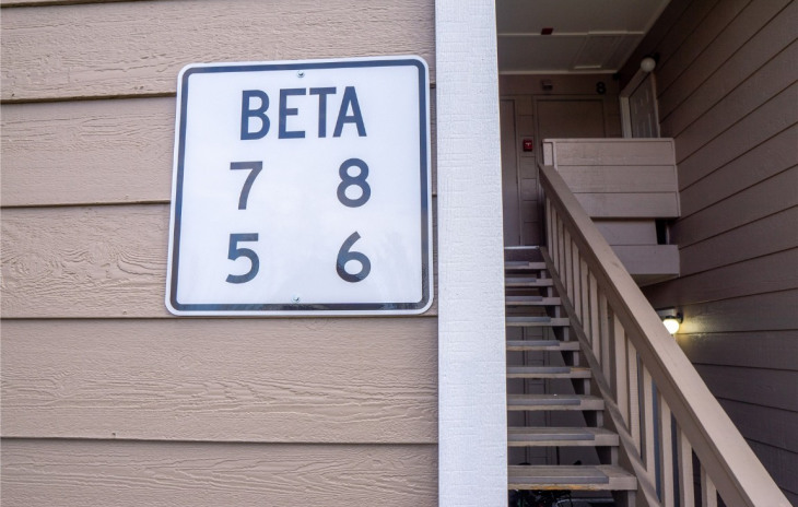 1380 Athens Plaza Photo