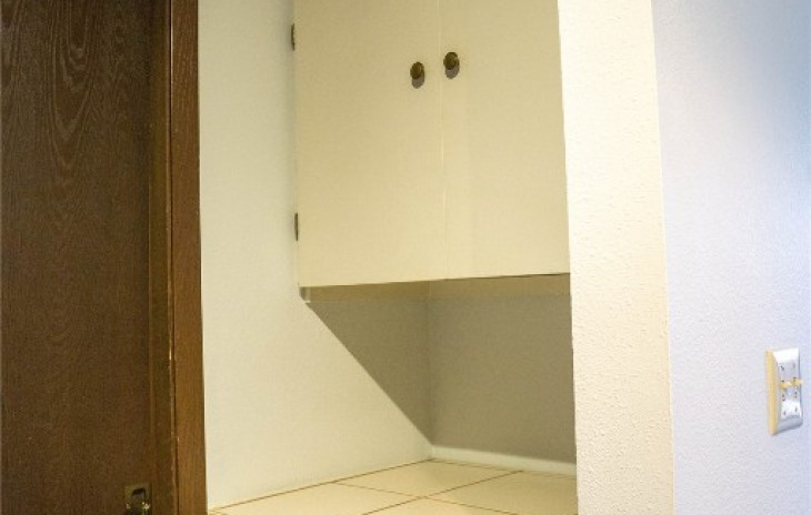 1380 Athens Plaza Photo