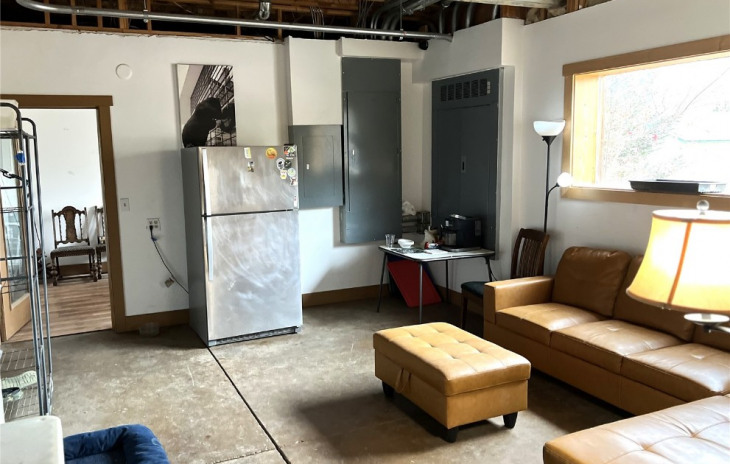 240 Arthur Avenue Photo