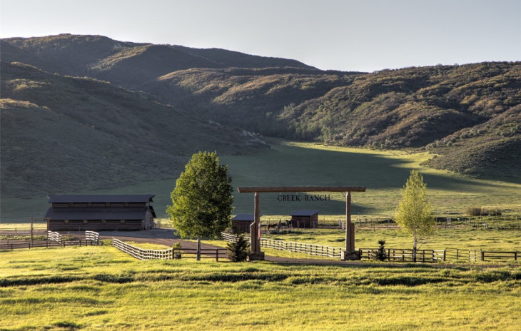 25210 Rainbow Ridge Photo