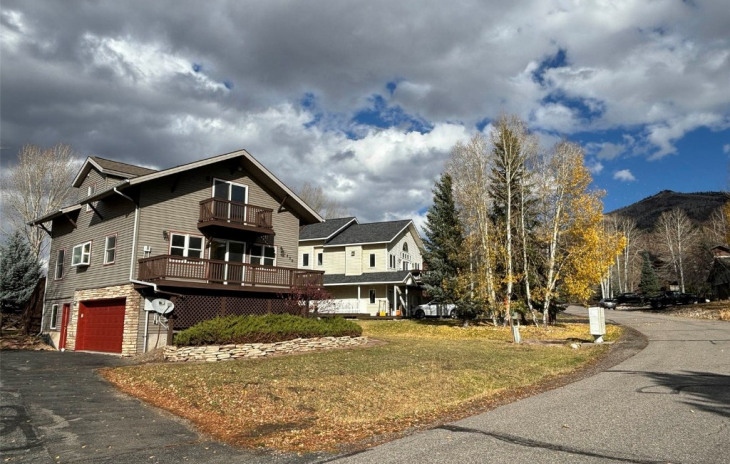1550 Red Hawk Court Photo