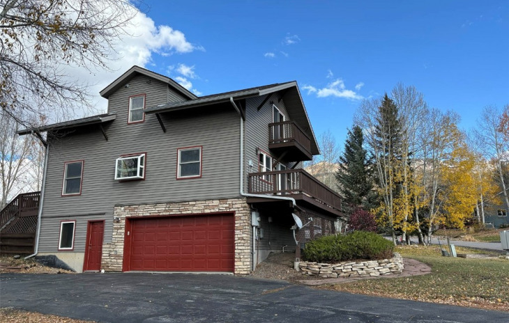 1550 Red Hawk Court Photo