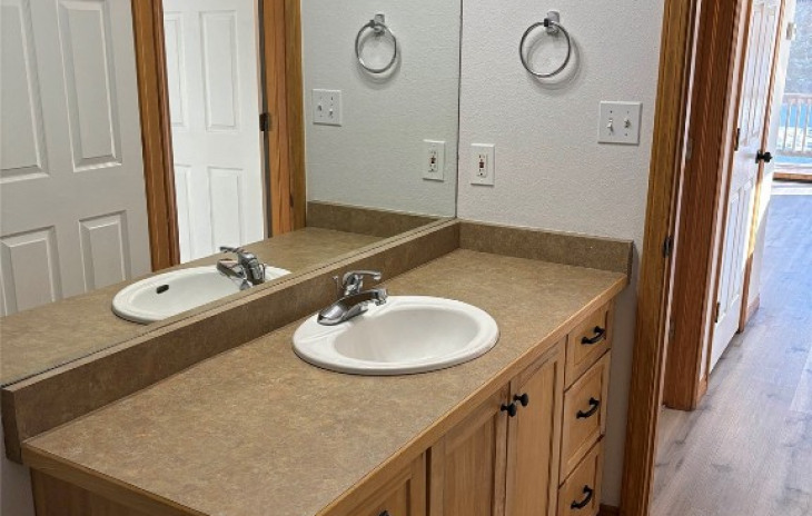 1550 Red Hawk Court Photo