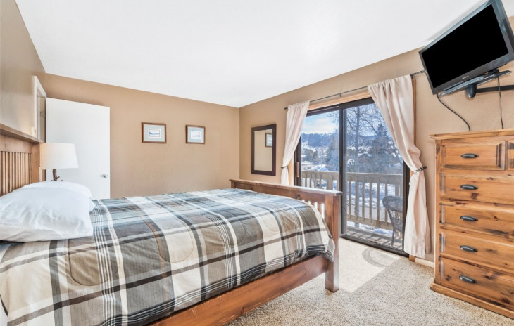 2915 Chinook Lane Photo