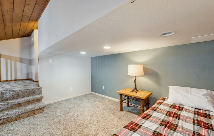 2915 Chinook Lane Photo