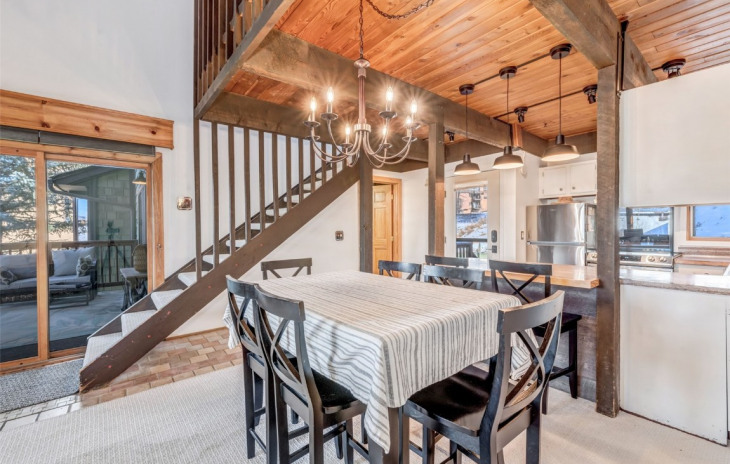 2470 Apres Ski Way Photo