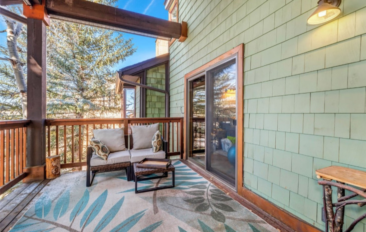 2470 Apres Ski Way Photo