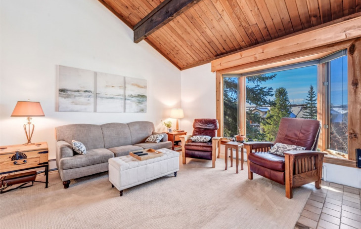2470 Apres Ski Way Photo
