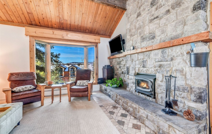 2470 Apres Ski Way Photo