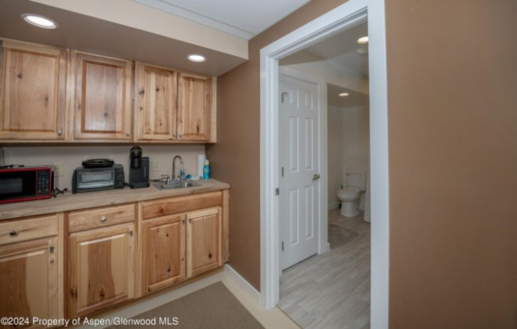 374 Lake View Road Photo