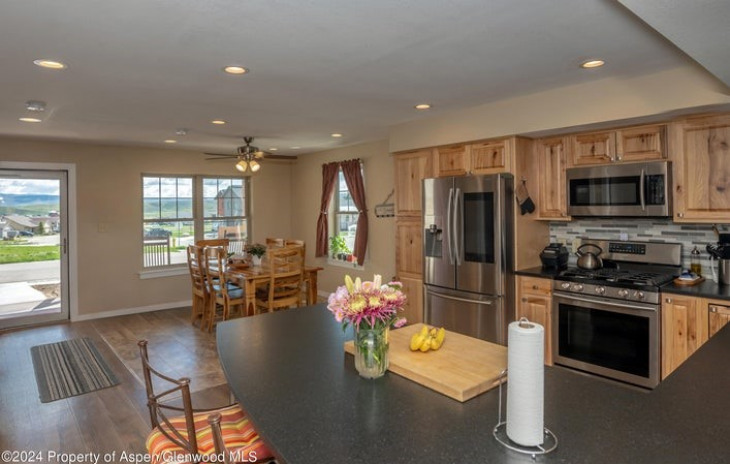 374 Lake View Road Photo