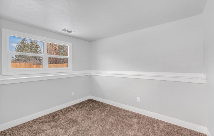408 Meadowbrook Court Photo