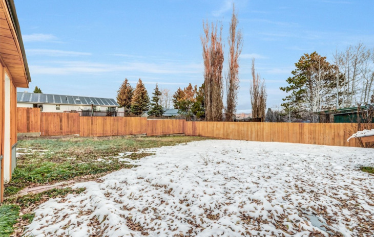 408 Meadowbrook Court Photo