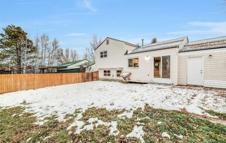 408 Meadowbrook Court Photo