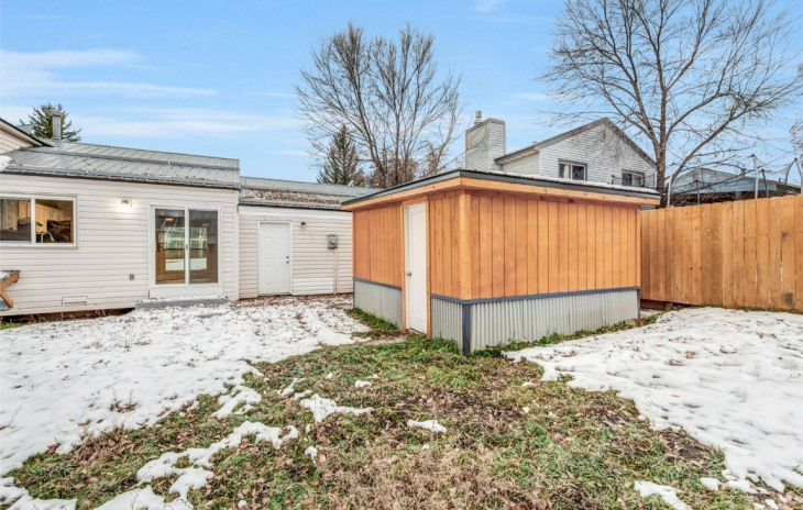 408 Meadowbrook Court Photo