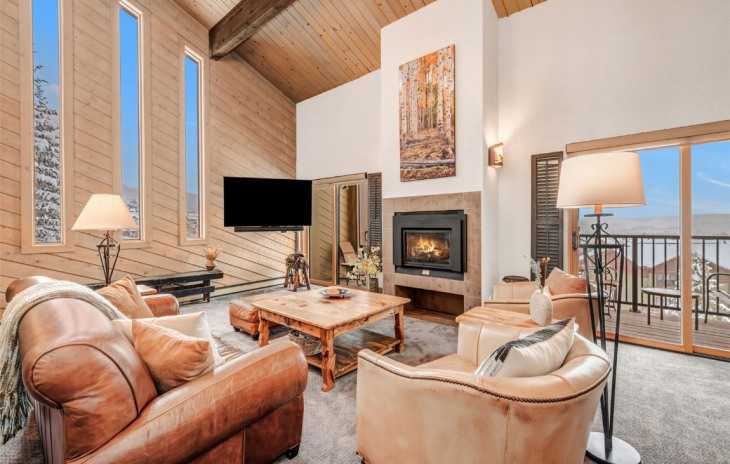 2315 Ski Trail Lane Photo