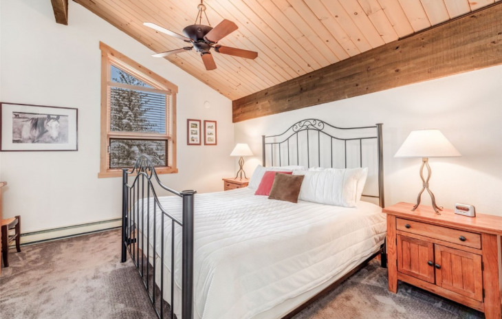 2315 Ski Trail Lane Photo
