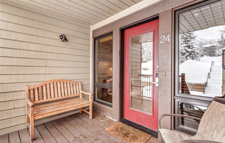 2315 Ski Trail Lane Photo