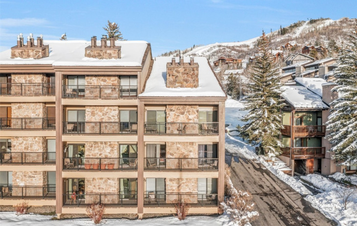 2315 Ski Trail Lane Photo