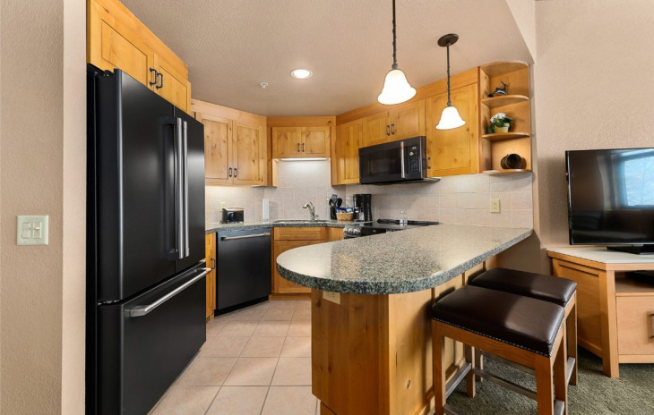 2300 Mount Werner Circle Photo