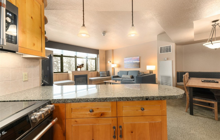 2300 Mount Werner Circle Photo
