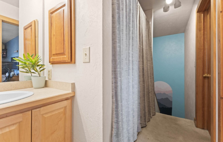 7 Cypress Court Photo