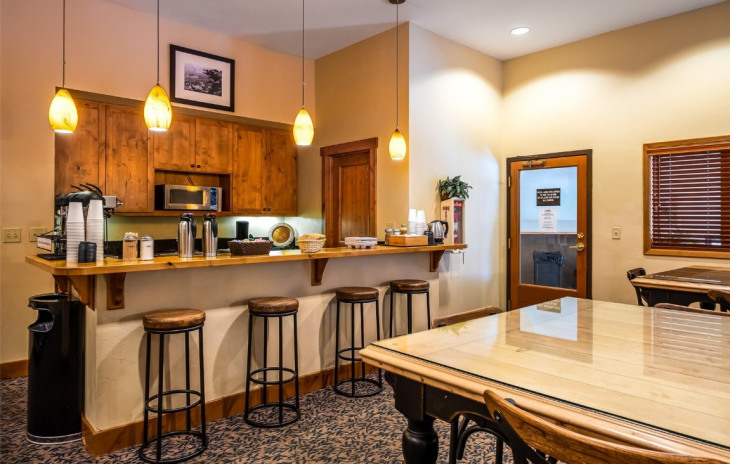 1750 Medicine Springs Drive Photo