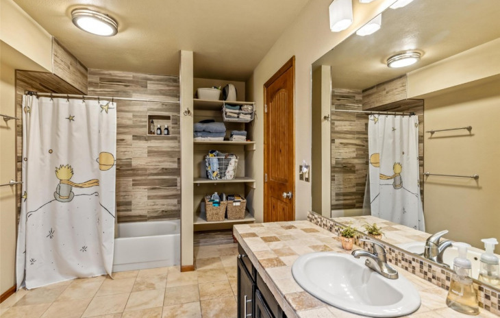 2885 Chinook Lane Photo