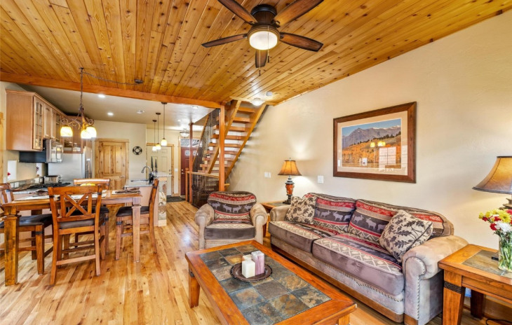 3058 Aspen Leaf Way Photo