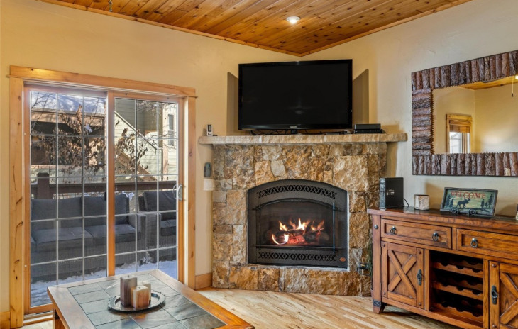 3058 Aspen Leaf Way Photo