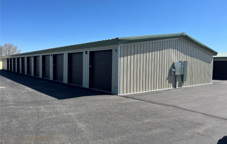 501 W Airport Boulevard Photo