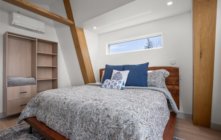 655 Yampa Street Photo