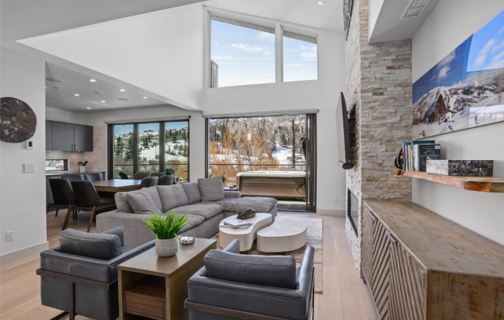 655 Yampa Street Photo