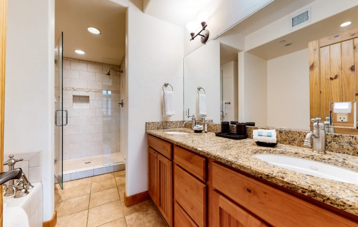 1110 Yampa Street Photo