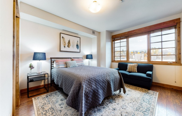 1110 Yampa Street Photo